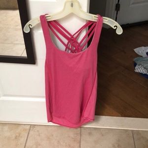Lululemon tank with built in bra size 4